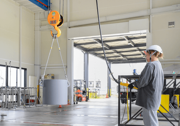 クレーン（つり上げ荷重5t未満）