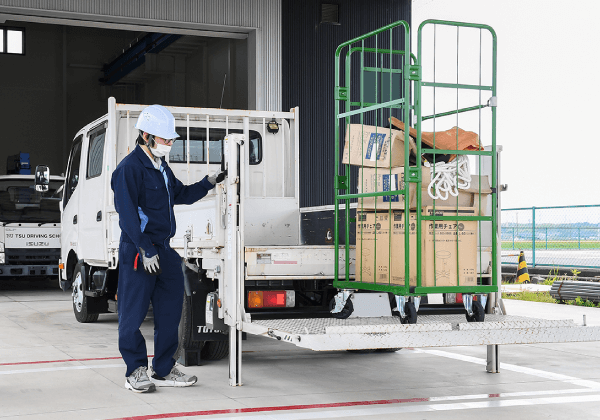 テールゲートリフター